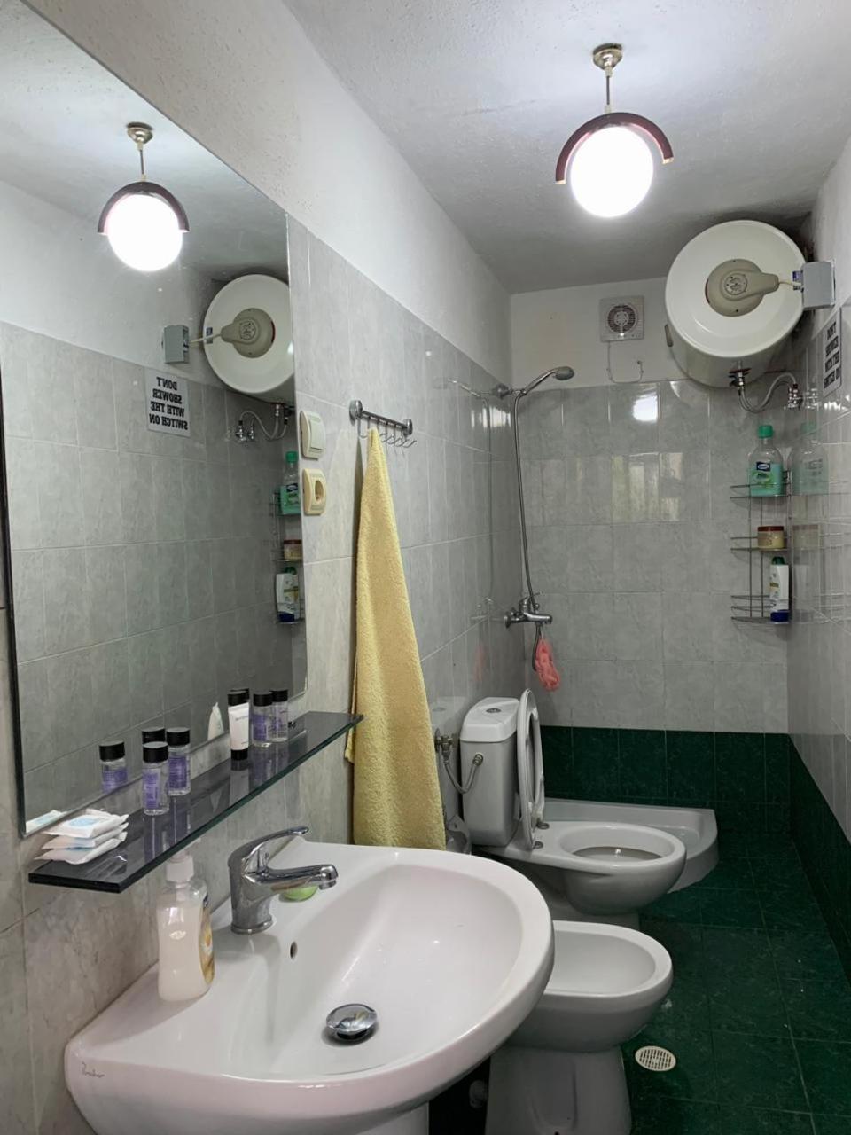 Geri Guesthouse Gjirokastër 외부 사진